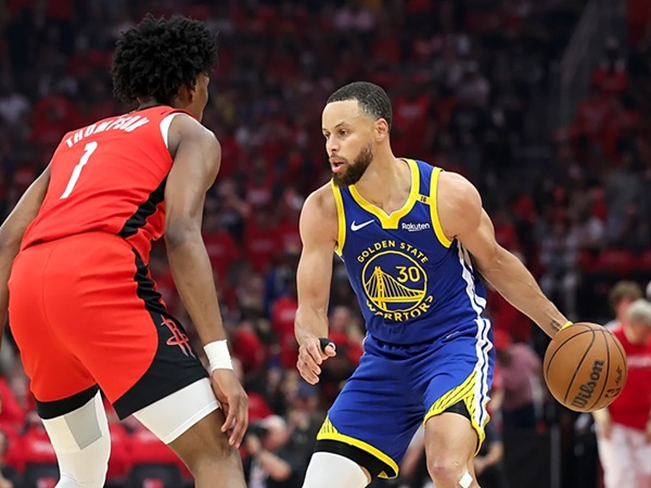 Stephen Curry Gemilang, Warriors Gulingkan Rockets di Game 1