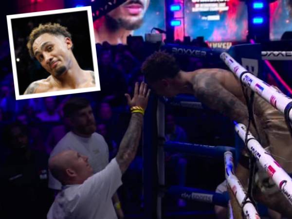 Ben Whittaker (kanan) terlihat hampir kena tampar Grant Smith, pelatih Liam Cameron. (Foto: Fight TV)