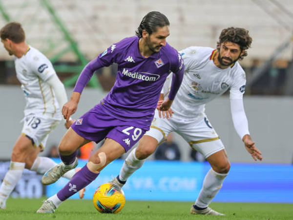 Jelang Laga Tunda, Cagliari Izinkan Fiorentina Gunakan Tempat Latihan