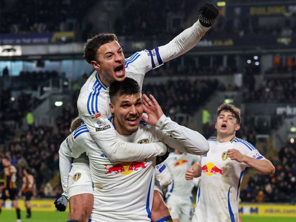 Pemain Leeds United.