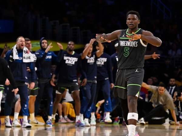 Anthony Edwards Mengaku Bingung Baca Pola Perthanan Lakers