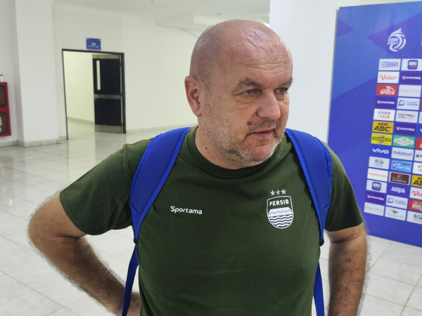 Pelatih Persib, Bojan Hodak