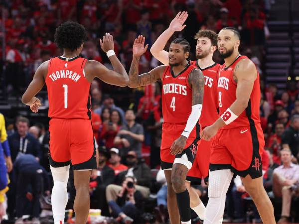 Menurut pelatih Houston Rockets, Ime Udoka, pertarungan sengit dan keras adalah pertarungan yang disukai oleh timnya. (Foto: AP)