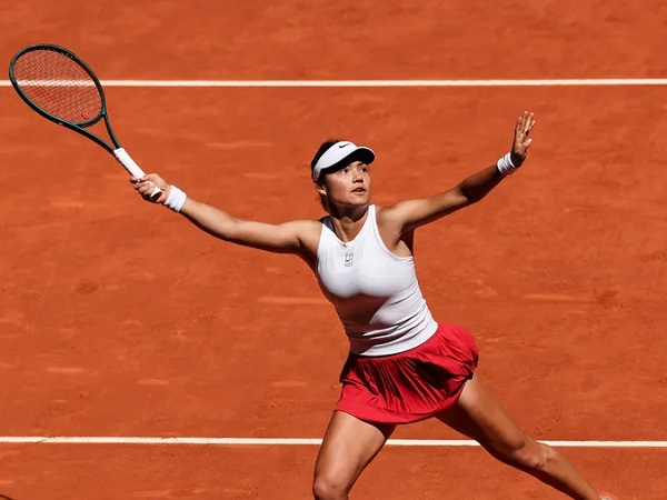 Beraksi Di Madrid, Emma Raducanu Akhiri Puasa Kemenangan Di Clay-Court