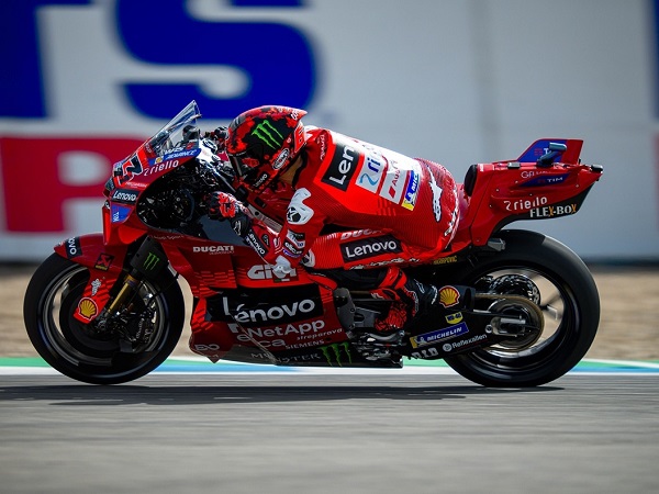 Francesco Bagnaia optimistis bisa kompetitif di GP Spanyol.