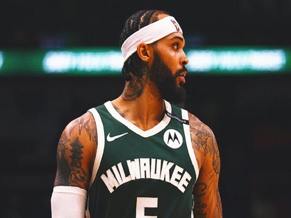 Gary Trent Bantu Bucks Sudahi Perlawanan Pacers