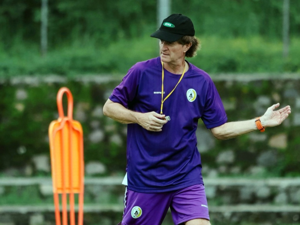 PSS Sleman wajib menang dari Persib