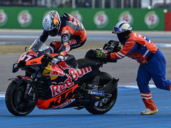 Pedro Acosta merasa kecewa tidak bisa kompetitif di MotoGP 2025.