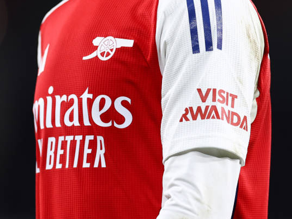 Penggemar Arsenal Tekan Klub untuk Akhiri Kerjasama dengan Visit Rwanda