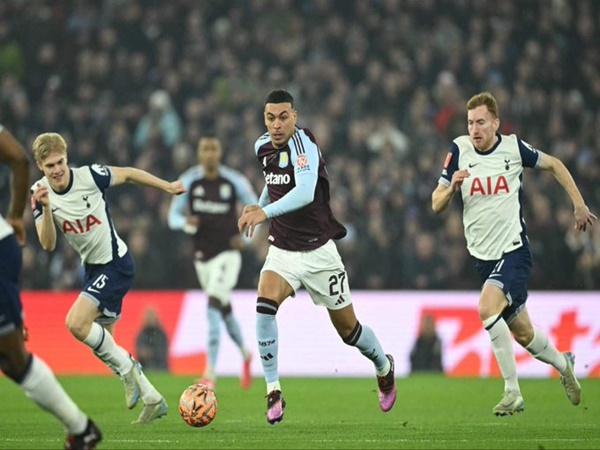 Tottenham ingin laga vs Villa dimajukan