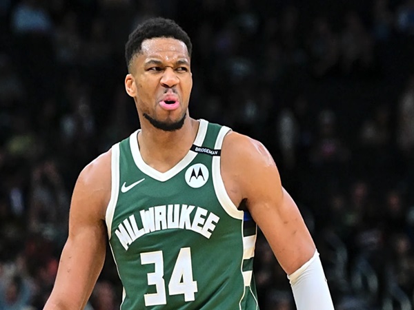 Giannis Antetokounmpo Bicara Mengenai Kondisi Damian Lillard
