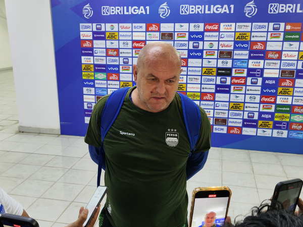 Pelatih Persib, Bojan Hodak