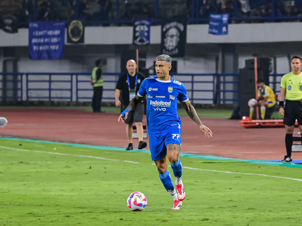 Winger Persib, Ciro Alves
