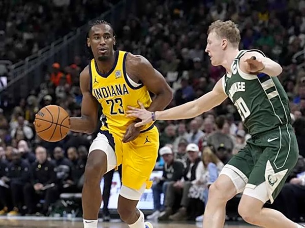 Aaron Nesmith Akan Baik-baik Saja Usai Terjatuh Lawan Bucks