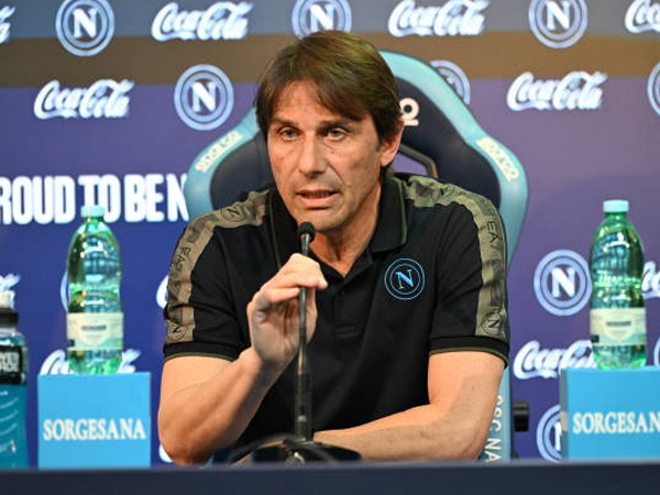 Antonio Conte Catat Rekor Poin Tertinggi di Musim Debut Bersama Napoli
