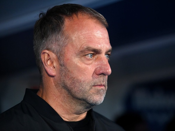 Hansi Flick Umumkan Daftar Pemain Jelang Lawan Inter