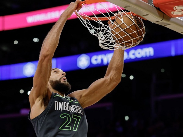 Chris Finch salut dengan performa Rudy Gobert di Game 5.
