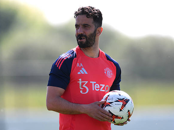 Ruben Amorim Akui Trofi Liga Europa Tak Akan Selamatkan Musim Buruk MU