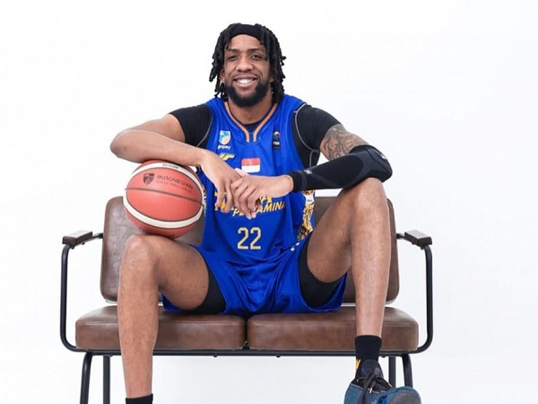 Satria Muda Pertamina datangkan Warren Washington untuk gantikan Wendell Lewis.