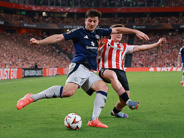 Harry Maguire Bersinar di Liga Europa, Dijuluki 'Harrydinho'