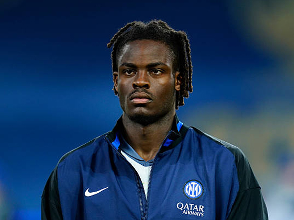 Manchester United Bidik Yann Bisseck untuk Perkuat Lini Pertahanan