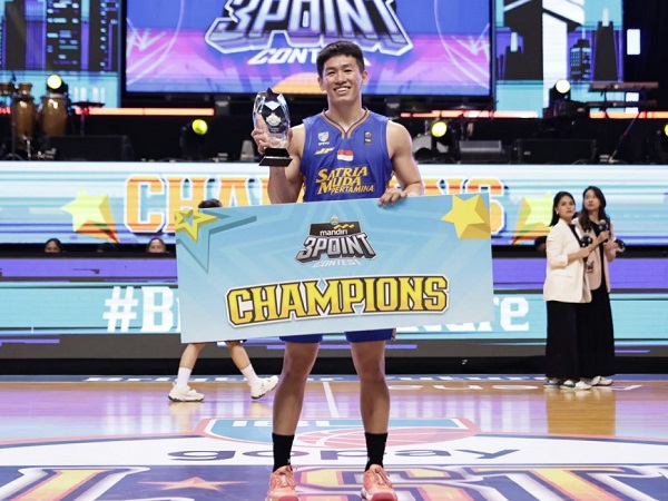Abraham Damar Grahita adalah pemenang IBL Three Point Contest 2025.