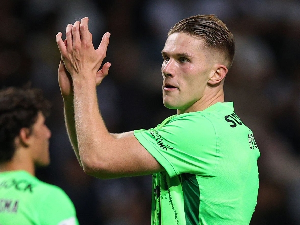 Arsenal membidik striker Sporting Lisbon, Viktor Gyokeres