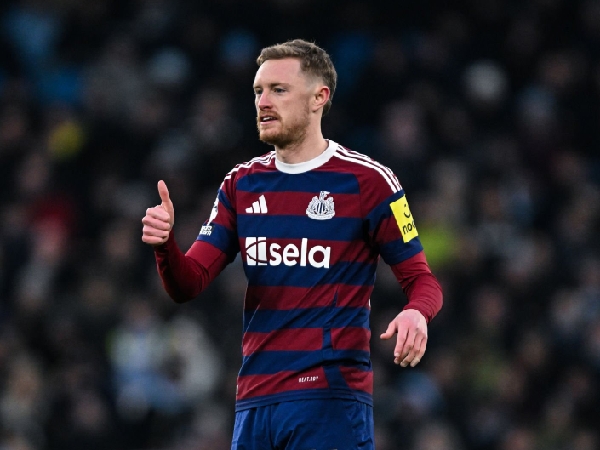 Sean Longstaff semakin terpinggirkan di Newcastle United