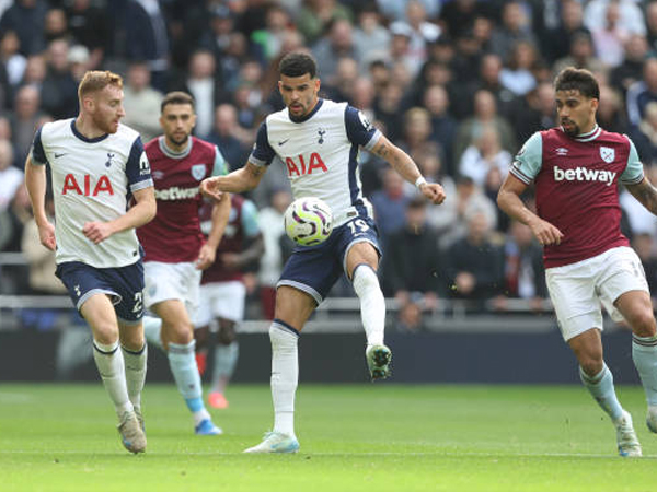 Melirik Catatan Tim Tamu Jelang West Ham vs Tottenham di Premier League
