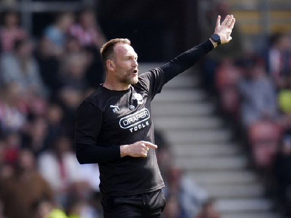 Pelatih interim Southampton, Simon Rusk