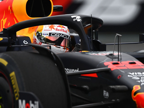 Yuki Tsunoda terus bekerja keras jinakkan RB21.