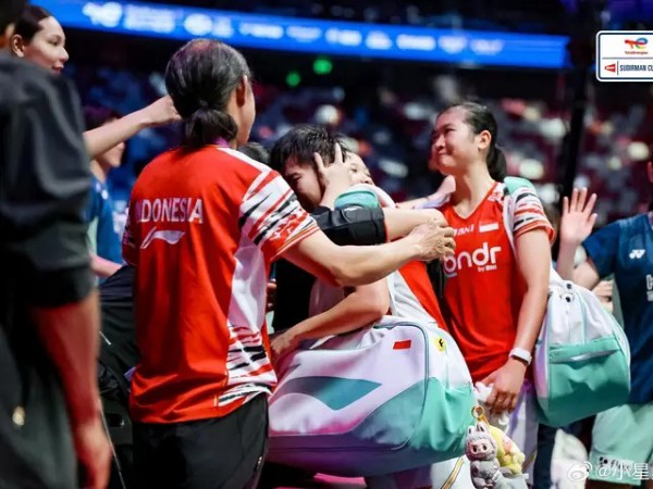 Amalia/Fadia Minta Maaf Tak Mampu Sumbang Poin Kemenangan Untuk Indonesia