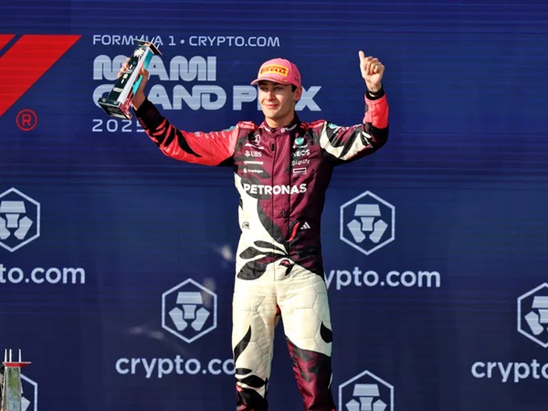 George Russell Atasi Perut Kram untuk Naik Podium di GP Miami