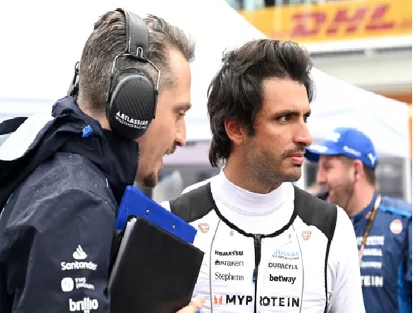 Carlos Sainz Frustasi dengan Keputusan Williams Hentikan Pengembangan