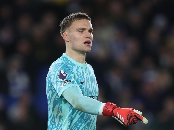 Penjaga gawang Brighton, Bart Verbruggen