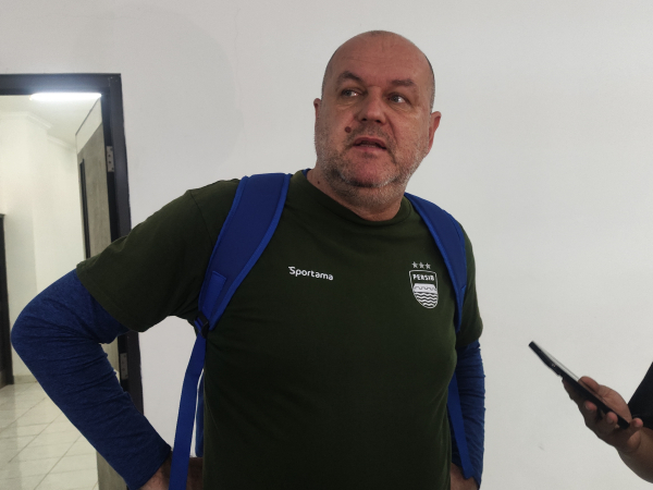 Pelatih Persib, Bojan Hodak