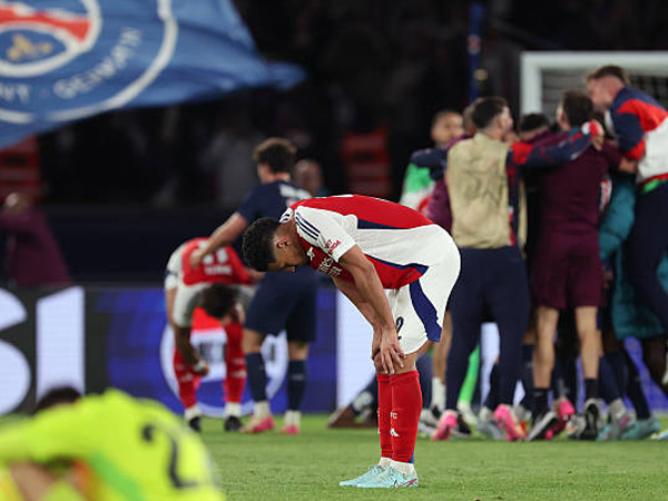 Disingkirkan Paris St Germain, Kutukan Semifinal Masih Membayangi Arsenal