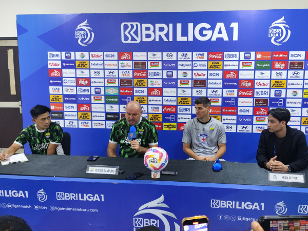 Pelatih Persib, Bojan Hodak