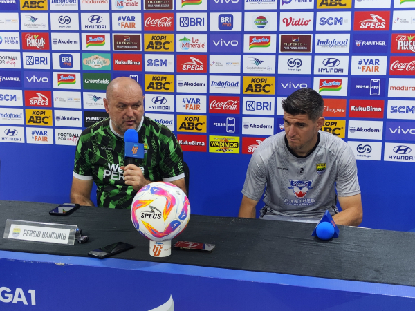 Pelatih Persib, Bojan Hodak