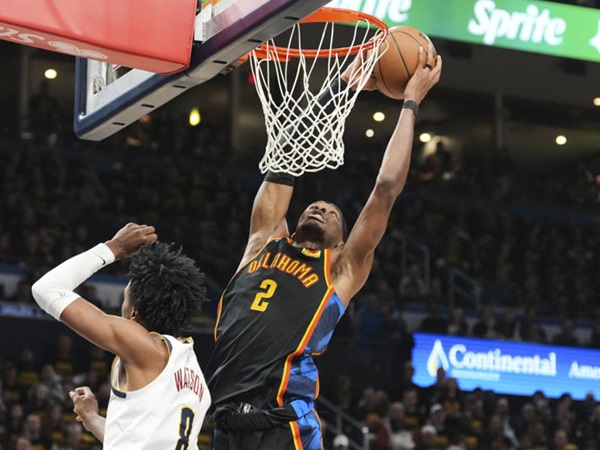 Shai Gilgeous-Alexander Lega Thunder Mengalahkan Nuggets di Game 2