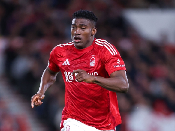 Striker Nottingham Forest, Taiwo Awoniyi