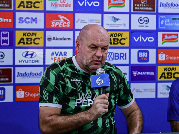 Pelatih Persib, Bojan Hodak