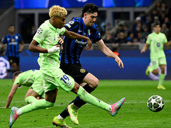 Inter Milan Lolos ke Final, Alessandro Bastoni Bagikan Pesan Emosional