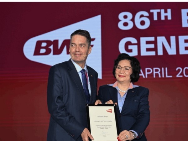 Poul Erik Hoyer Raih Penghargaan Bergengsi Setelah Mundur Dari Presiden BWF