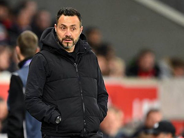 Roberto De Zerbi Masuk Radar Tottenham untuk Gantikan Ange Postecoglou