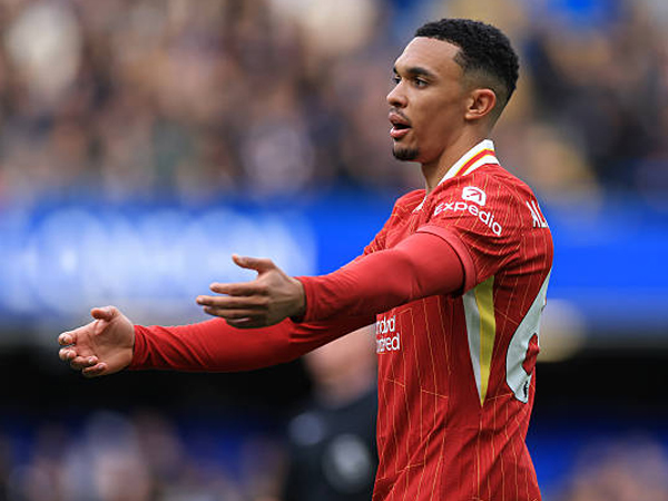 Soal Reaksi Fans Terhadap Trent Alexander-Arnold, Arne Slot Tak Mau Pusing