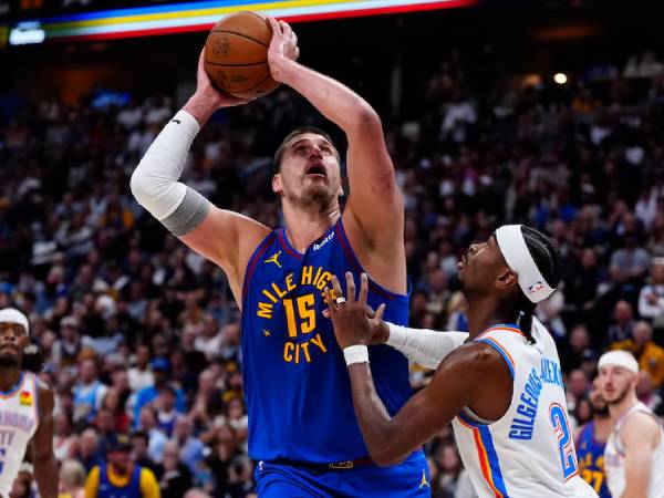 Denver Nuggets mampu memenangi Game 3 atas OKC Thunder meski Nikola Jokic tampil kurang baik. (Foto: AP)