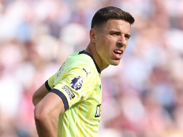 Bek Southampton, Jan Bednarek