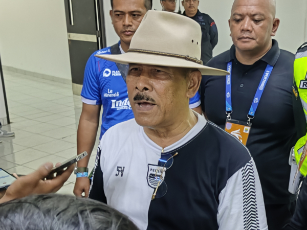 Komisaris Persib, Umuh Muchtar