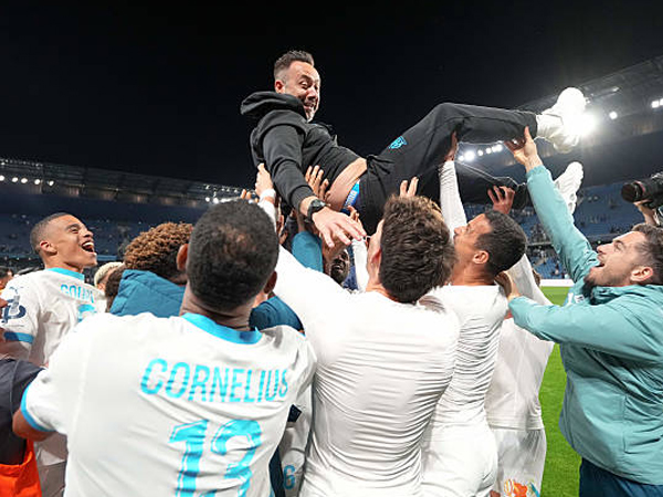 Roberto De Zerbi Berhasil Antar Marseille ke Liga Champions